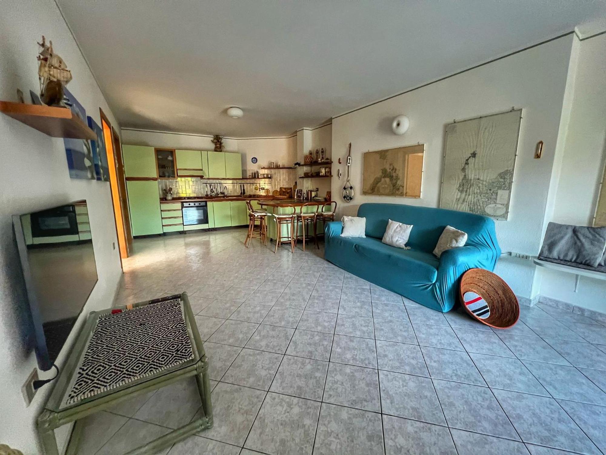 Exclusive Riverside House In The Center Of Bosa - Private Garden And Parking" Bosa Apartments Exterior photo